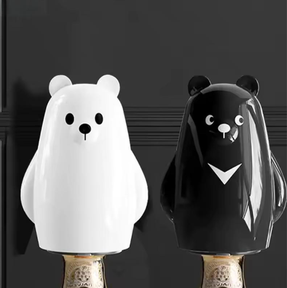 Kitchen Gadgets Gift Ideas - فتاحة زجاجات على شكل دب قطبي،